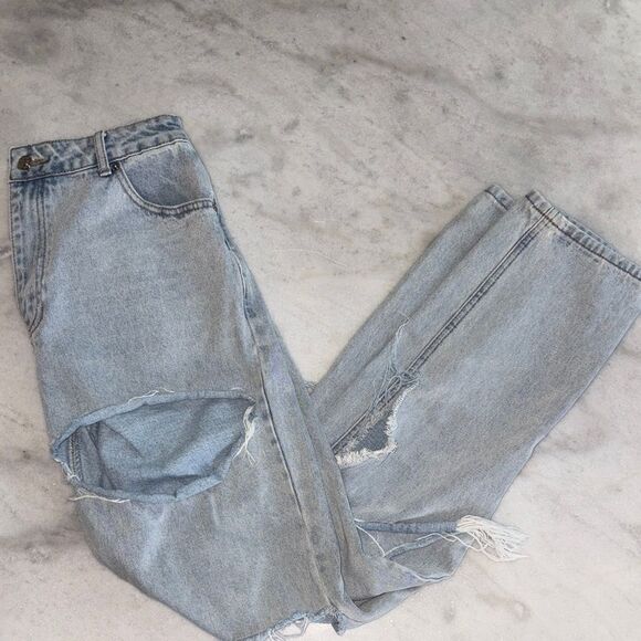 Adika ligh wash Distressed Women Jeans - Picture 8 of 8
